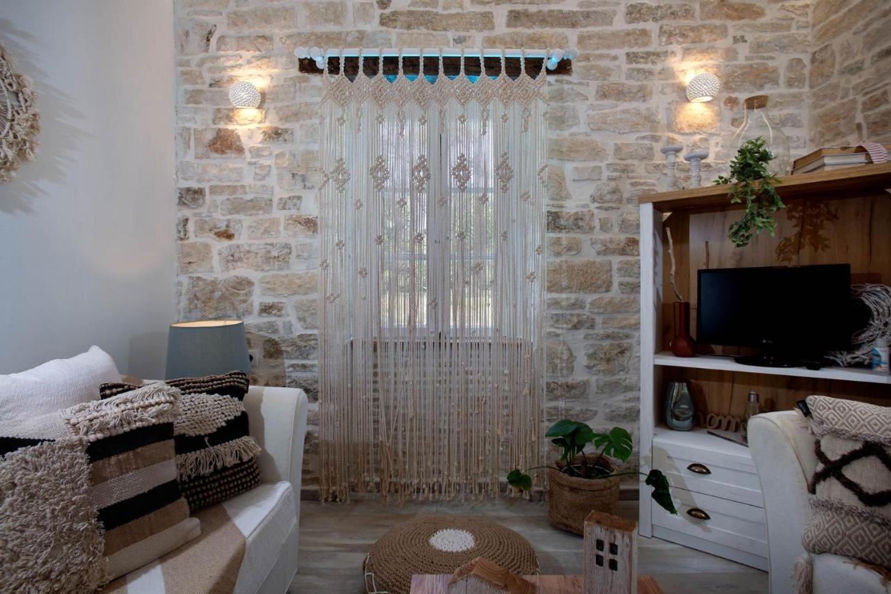 Country House Longos  Екстер'єр фото